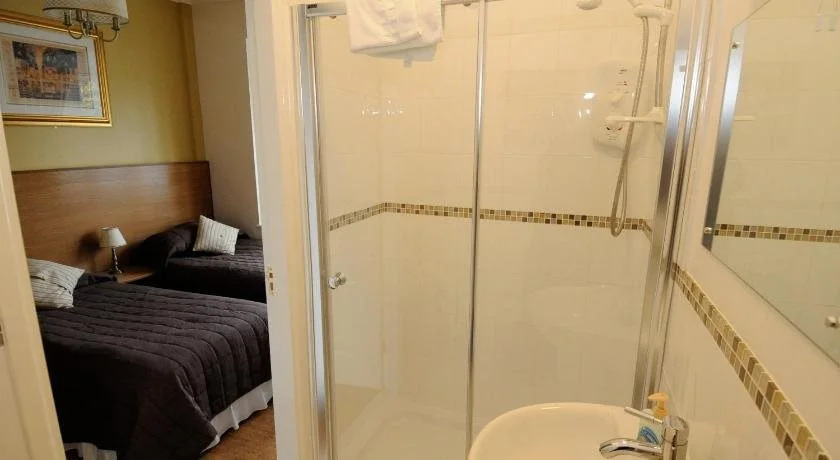 Grove Guest House