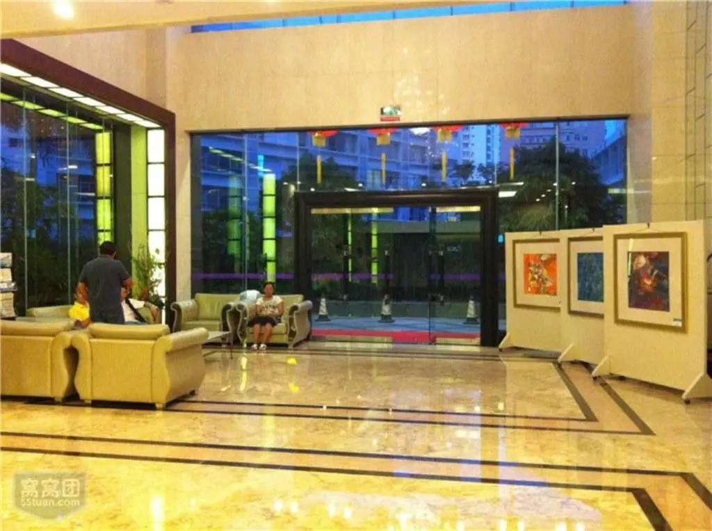 Silver Art Hotel