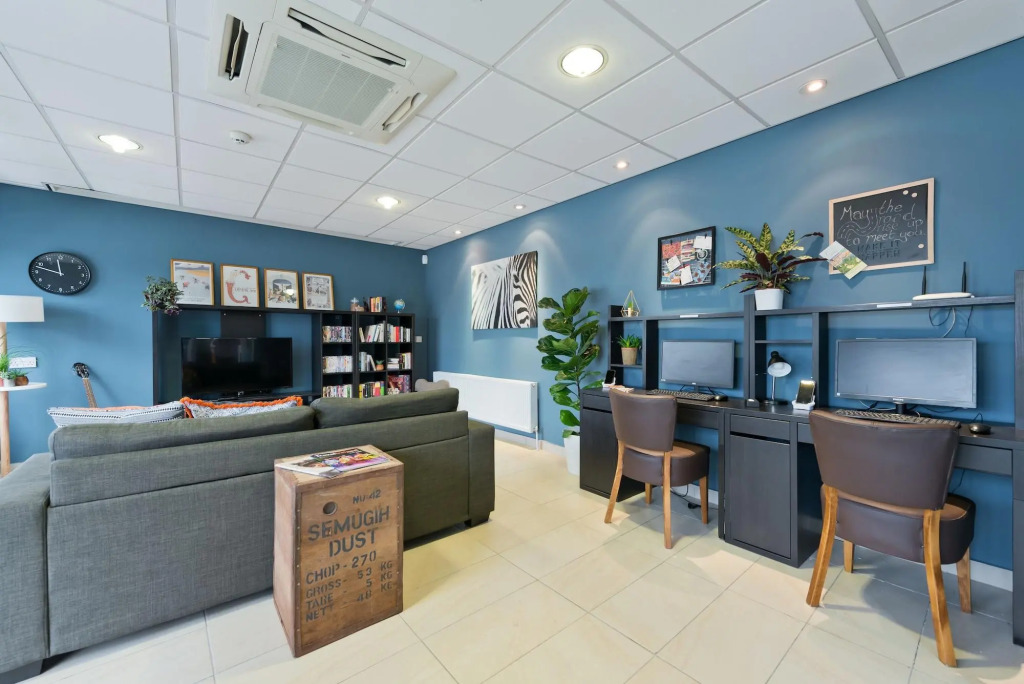 Garden Lane Backpackers