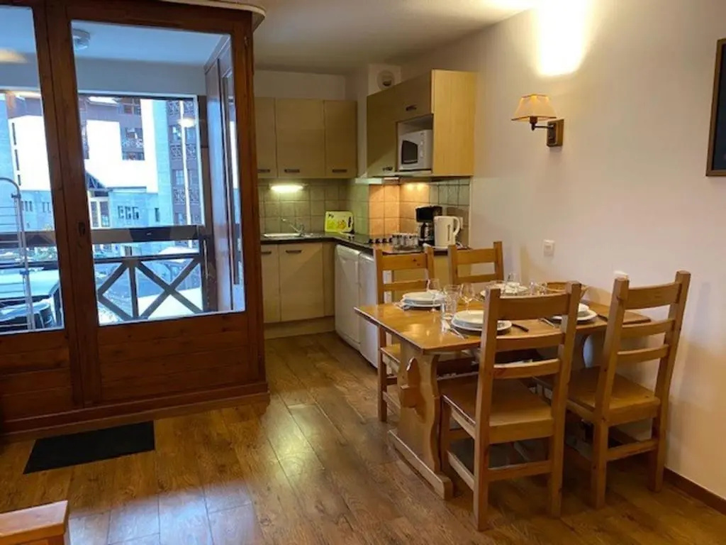 Studio Brides-les-Bains, 1 pièce, 4 personnes - FR-1-512-252