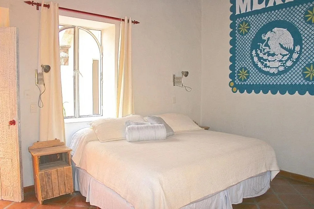 Haiku Hotel Unico
