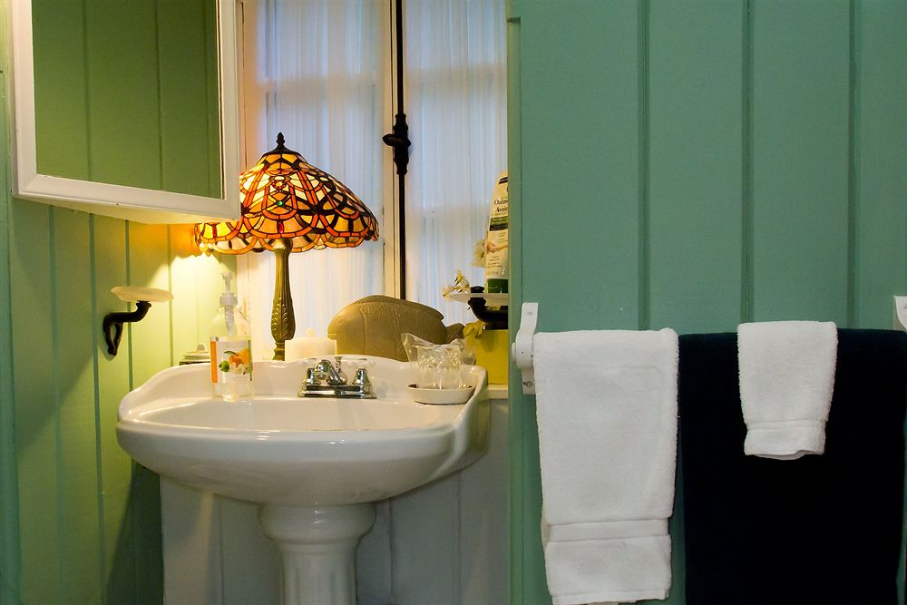 Le Petit Clocher Gite Touristique B & B