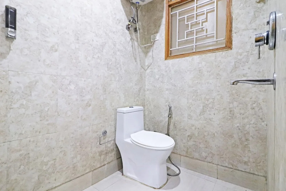 Mauryan Elite Hotel Chhatarpur Metro Station
