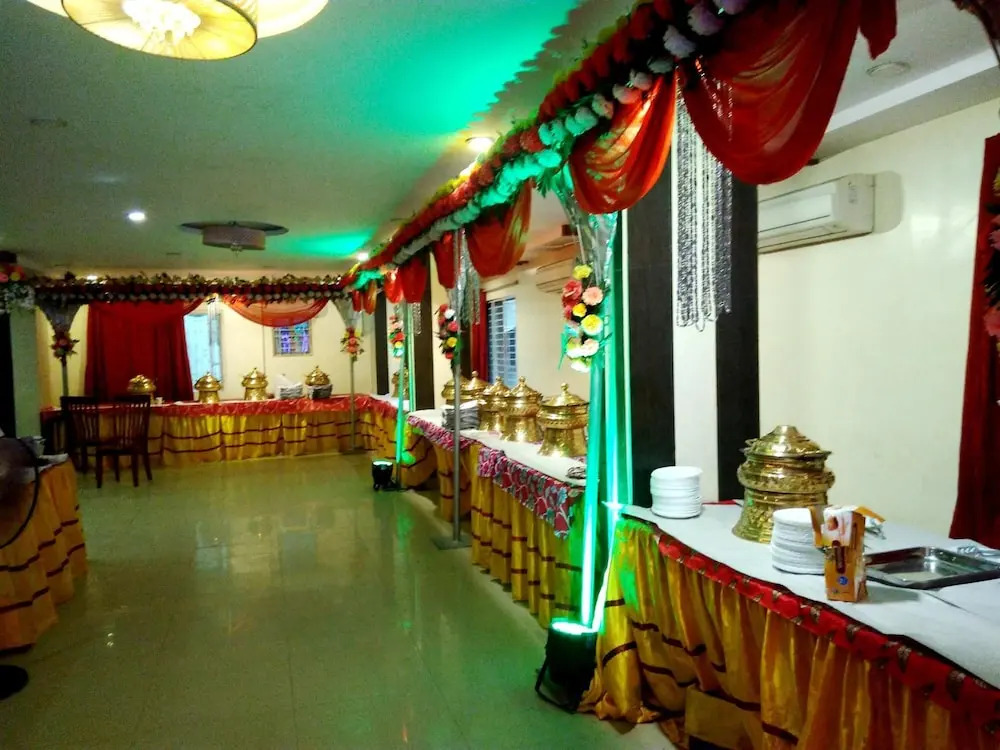 Hotel Avisha