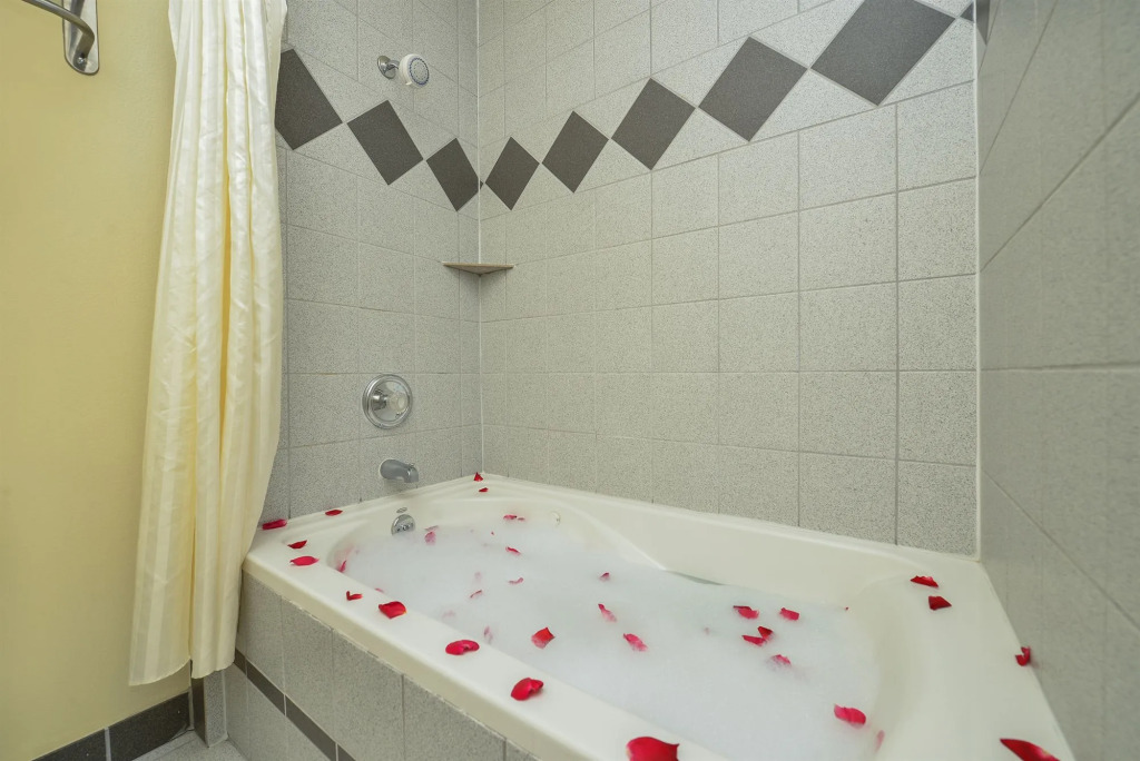 University Inn and Suites Eugene