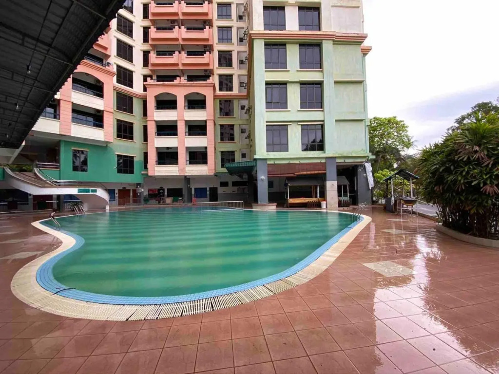 EagleNest @ Marina Cove Resort