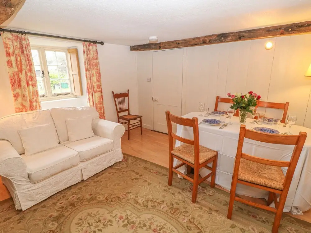 Turpike Cottage
