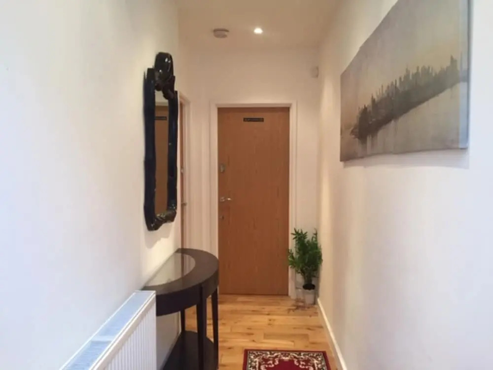 1 Bedroom Shadwell Flat