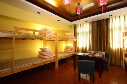 Qingdao Dragon Youth Hostel