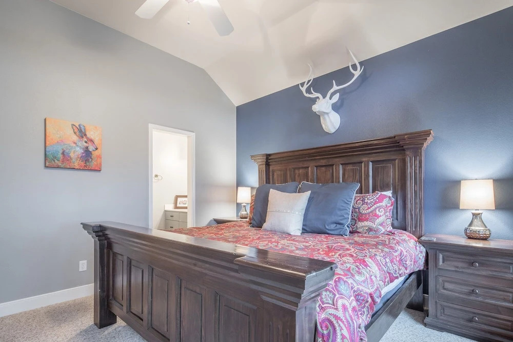 Gruene Vista On The Guadalupe 4 Bedrooms 3.5 Bathrooms Home