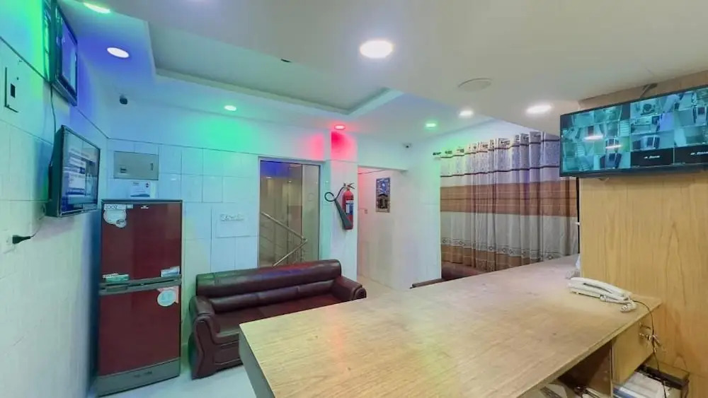 Ali International Hotel
