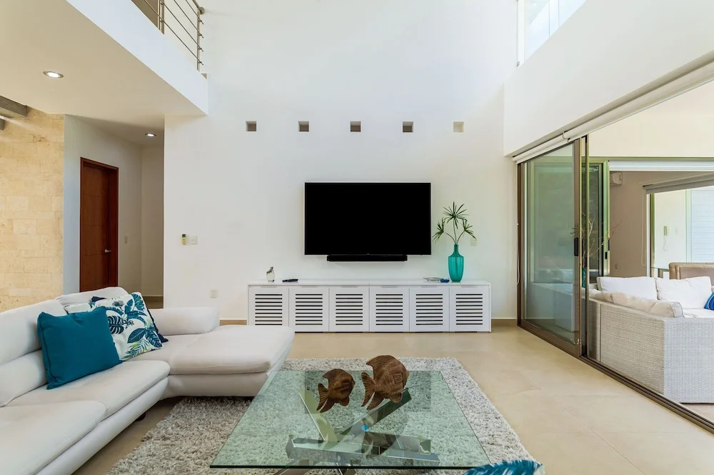 Casa Ave Luxury & Resort by Olahola