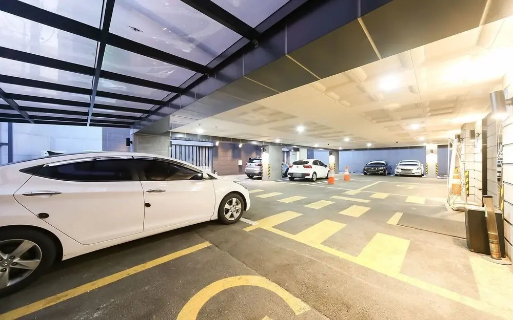 Changwon Jinhae Lewis Hotel