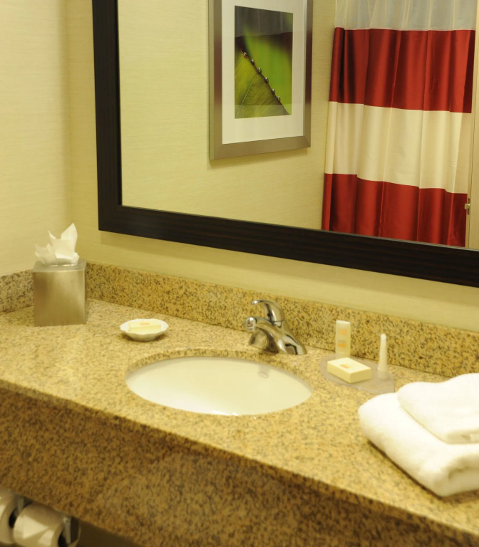 Courtyard by Marriott Albany Thruway