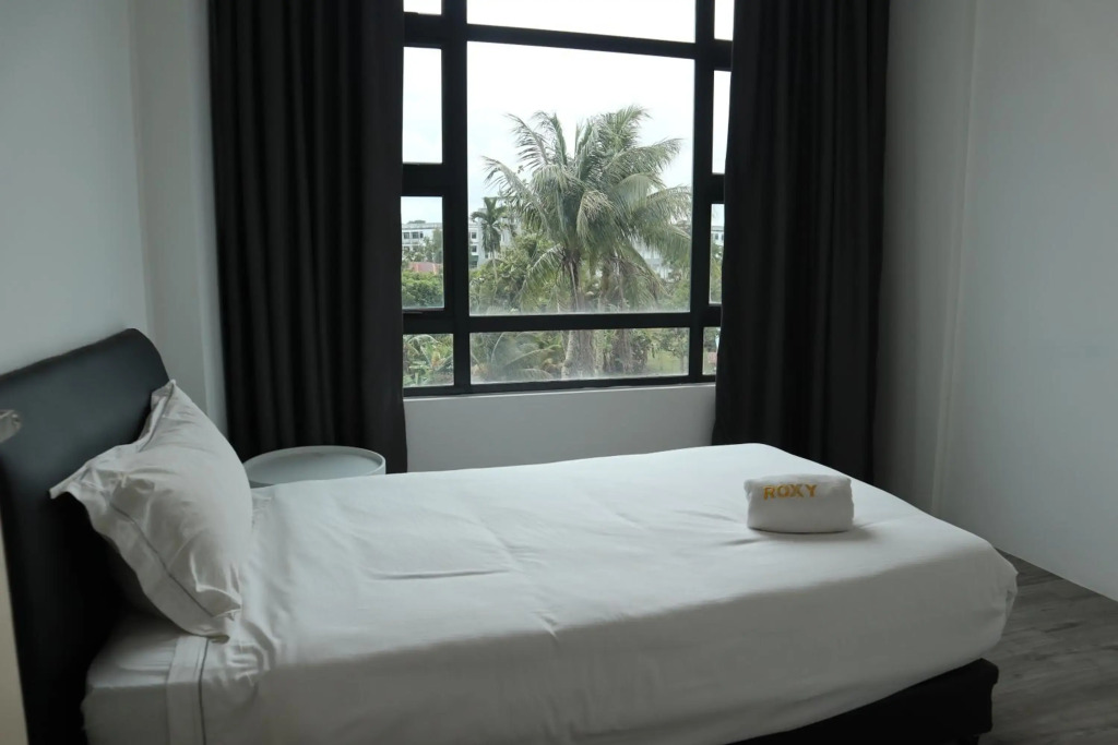 Zen66 @ Roxy Serviced Apartment