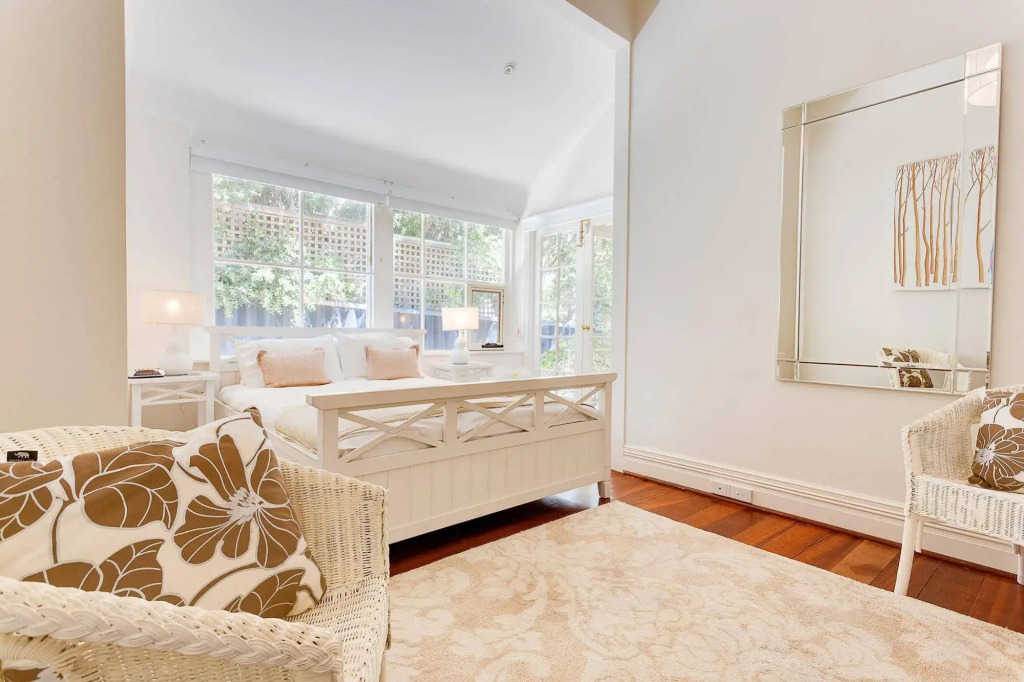 Cottesloe Beach House I