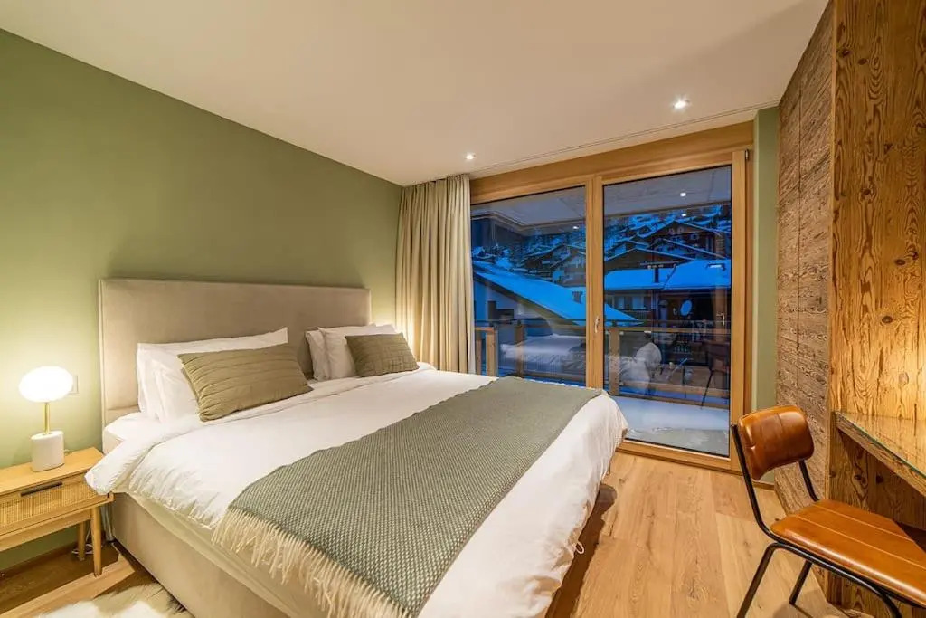 Saas-Fee stylish ski apartment