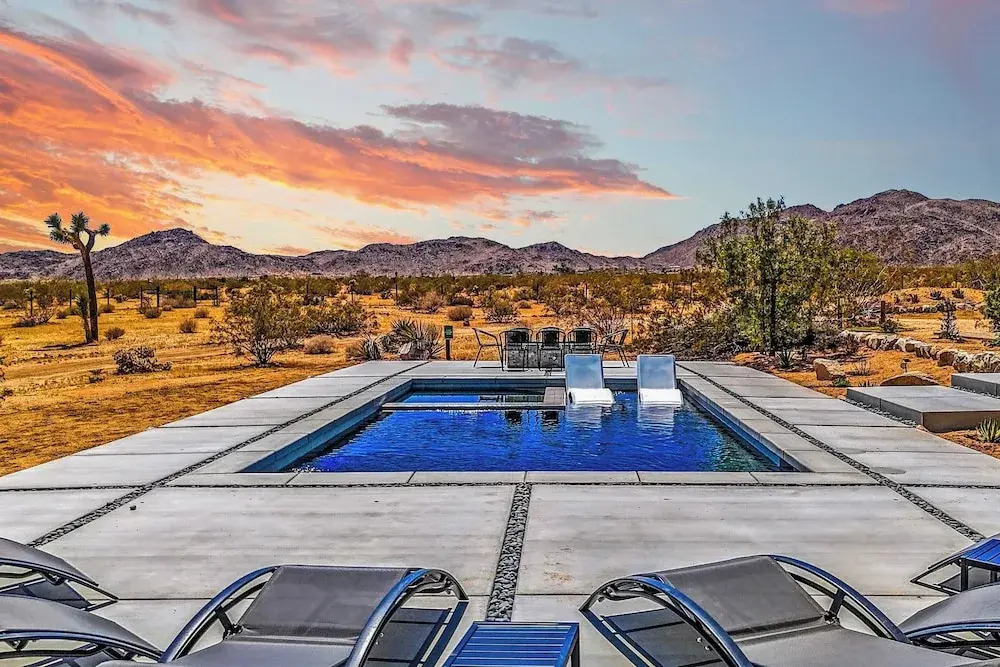 Sunflower Ranch 1mi From JT New Pool + Game Room