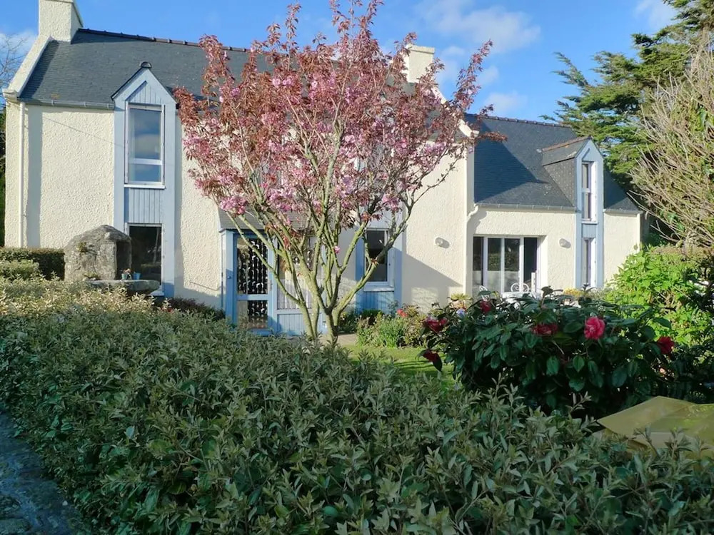 Holiday home Route de Kerlerdut