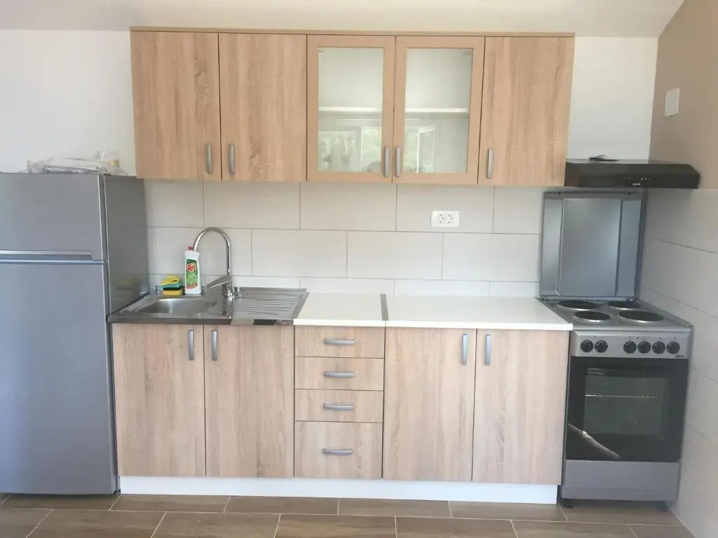 B & M Apartments