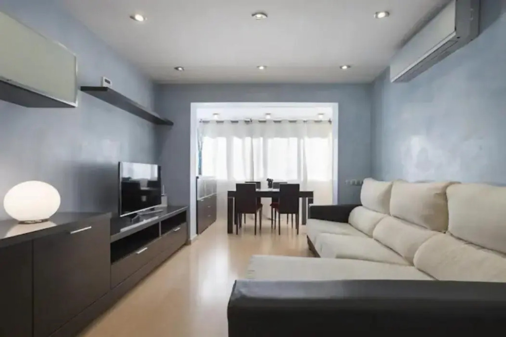 Apartamento Castelldefels Playa con Piscina y Parking