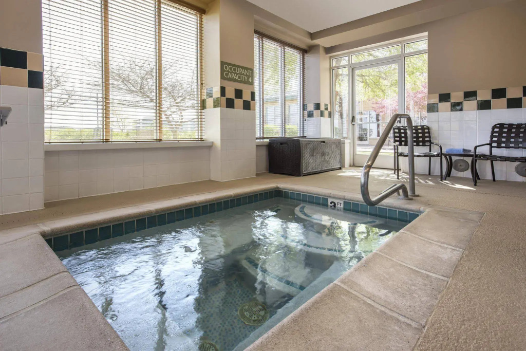 Hilton Garden Inn Denver South Park Meadows Area