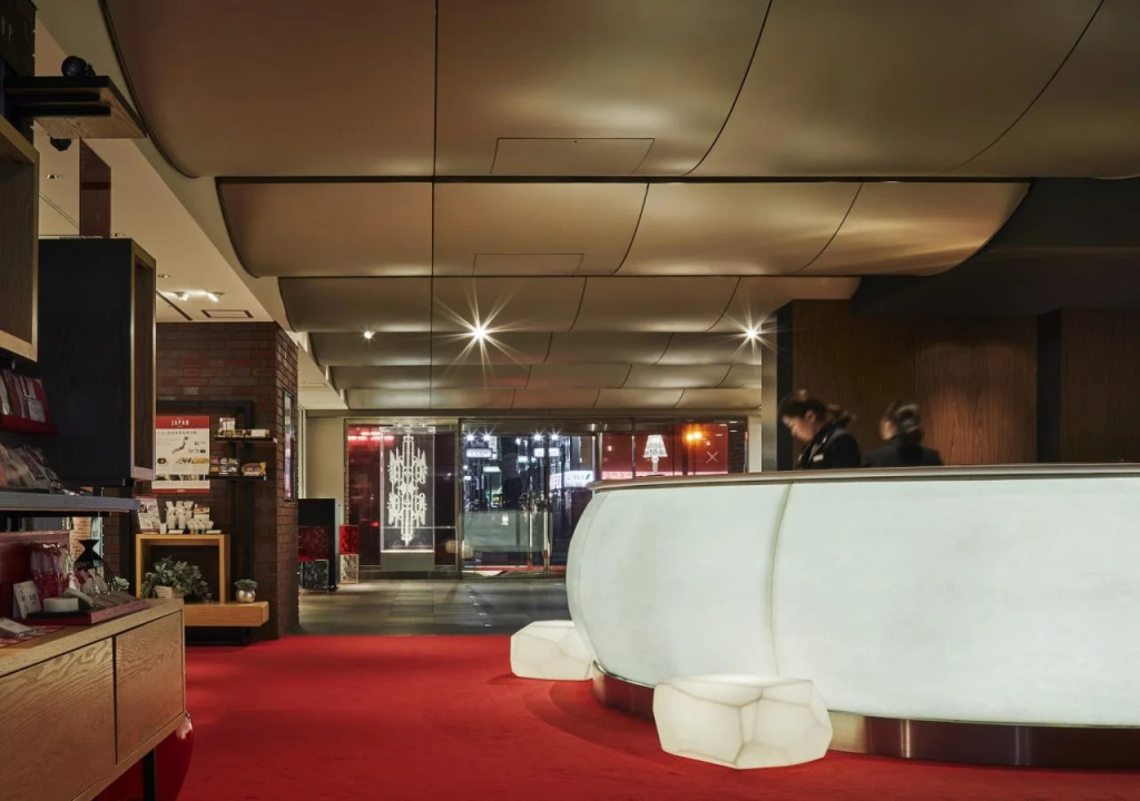 Cross Hotel Osaka