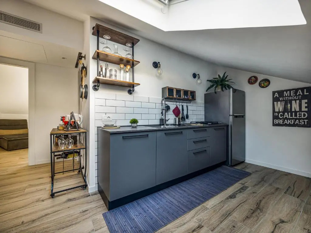 Lu's House - Cozy and Stylish Apartment with patio