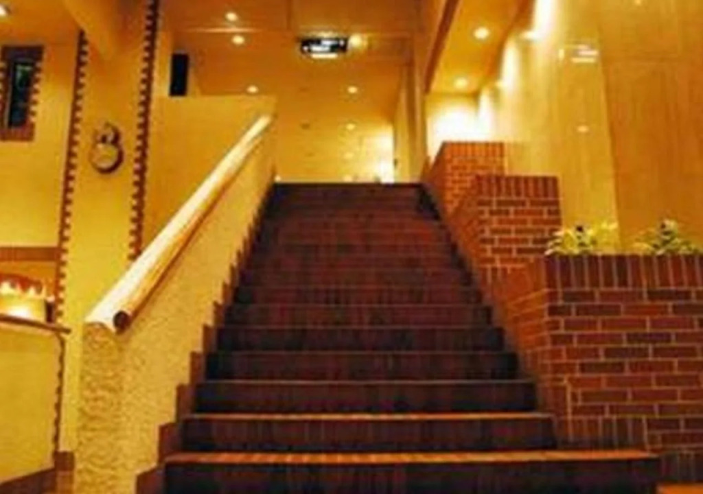 adex Inn