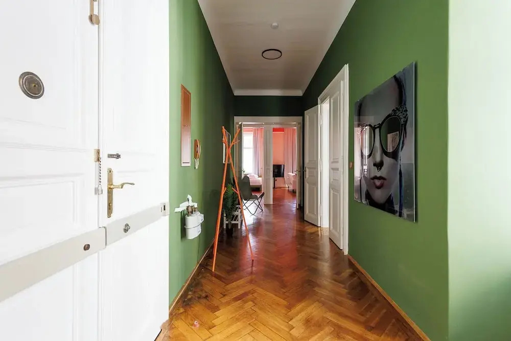 Stadtpark City Apartment is Calling - by 4ty3 Apartments