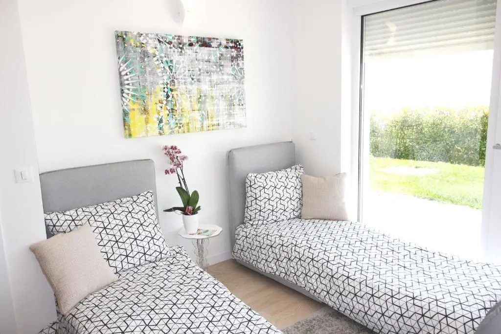 Studio apartment Miramare