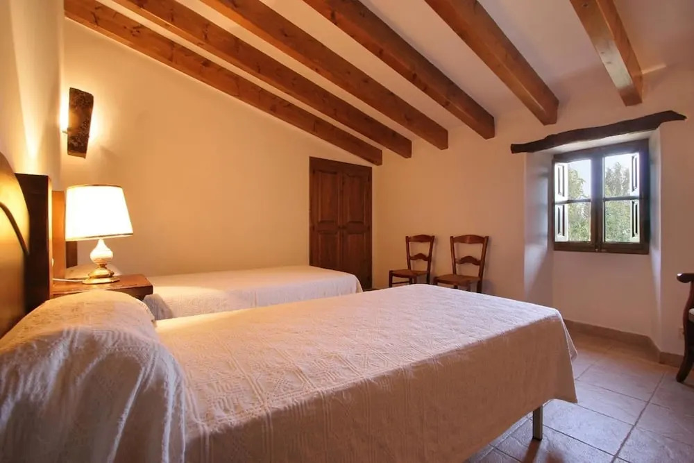 Villa - 3 Bedrooms with Pool and WiFi - 103142
