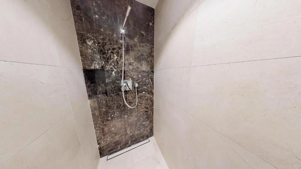 White Pearl Apartment 0.02