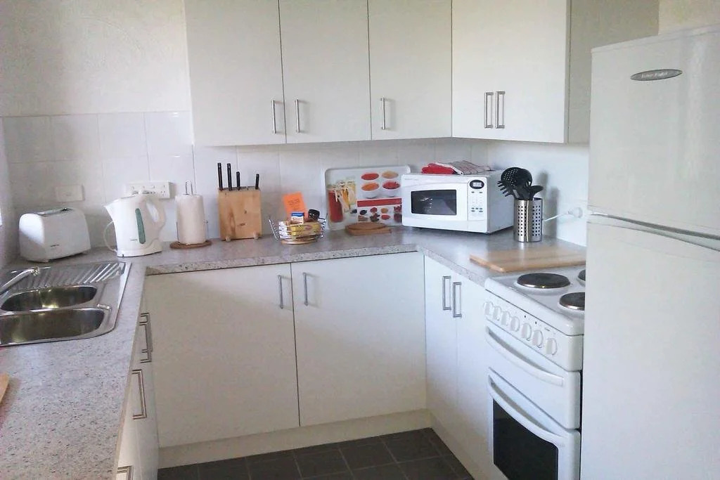 Kenata-Fairway Apartment Hotel