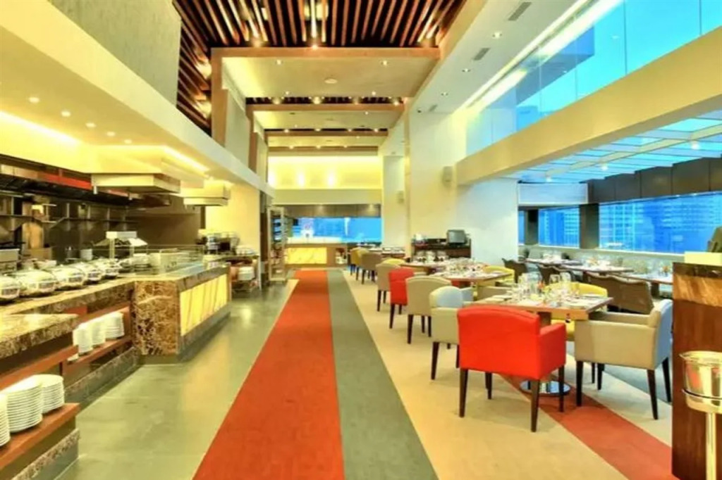 F1 Hotel Manila