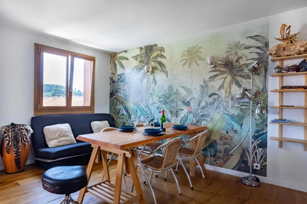 Large 2 bedroom close to the beach with AC and terrace - Dodo et Tartine