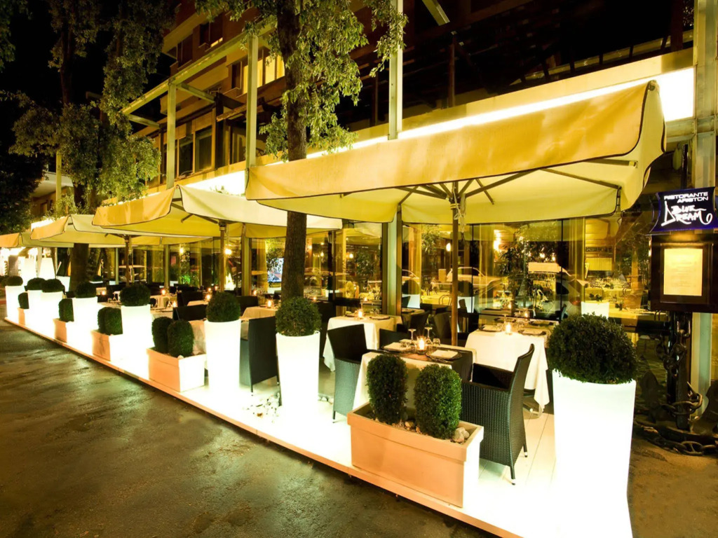 Hotel Savoy