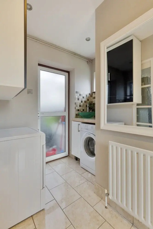 Empire London Properties - Goshawk Gardens