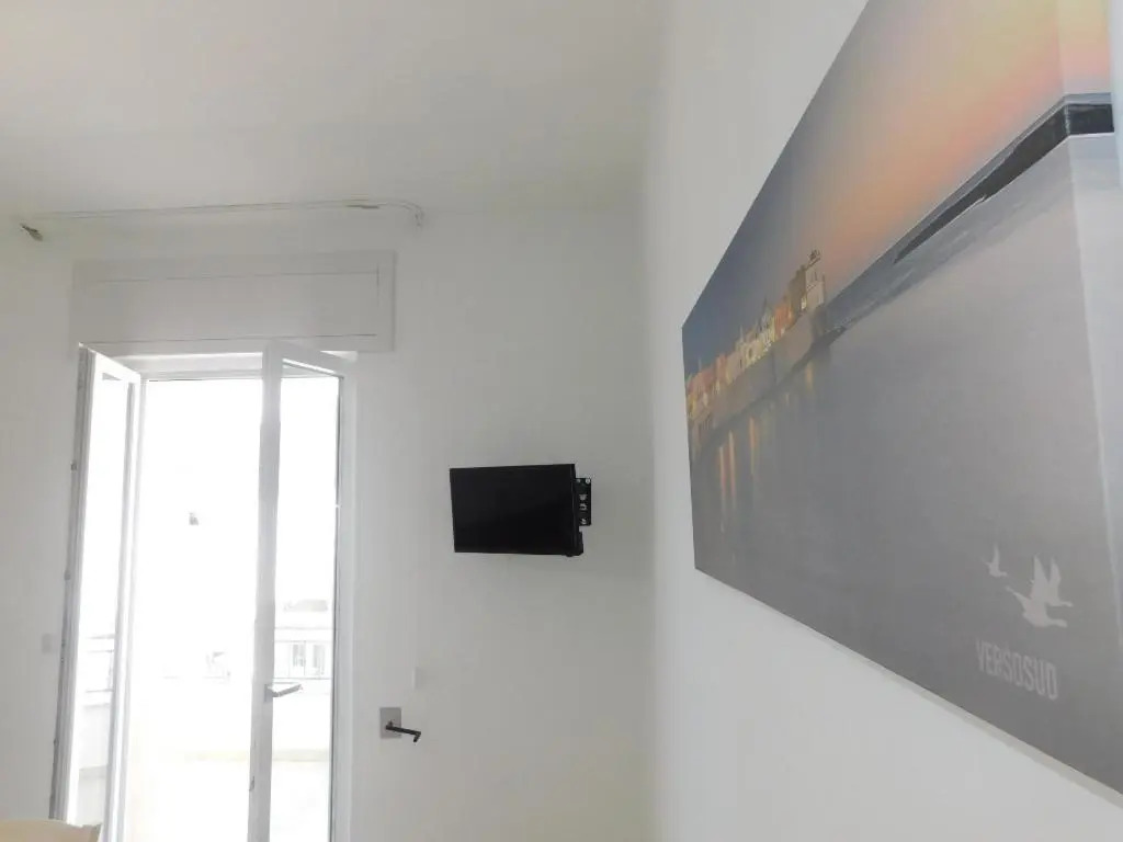 Bilocale con balcone sul mare 107