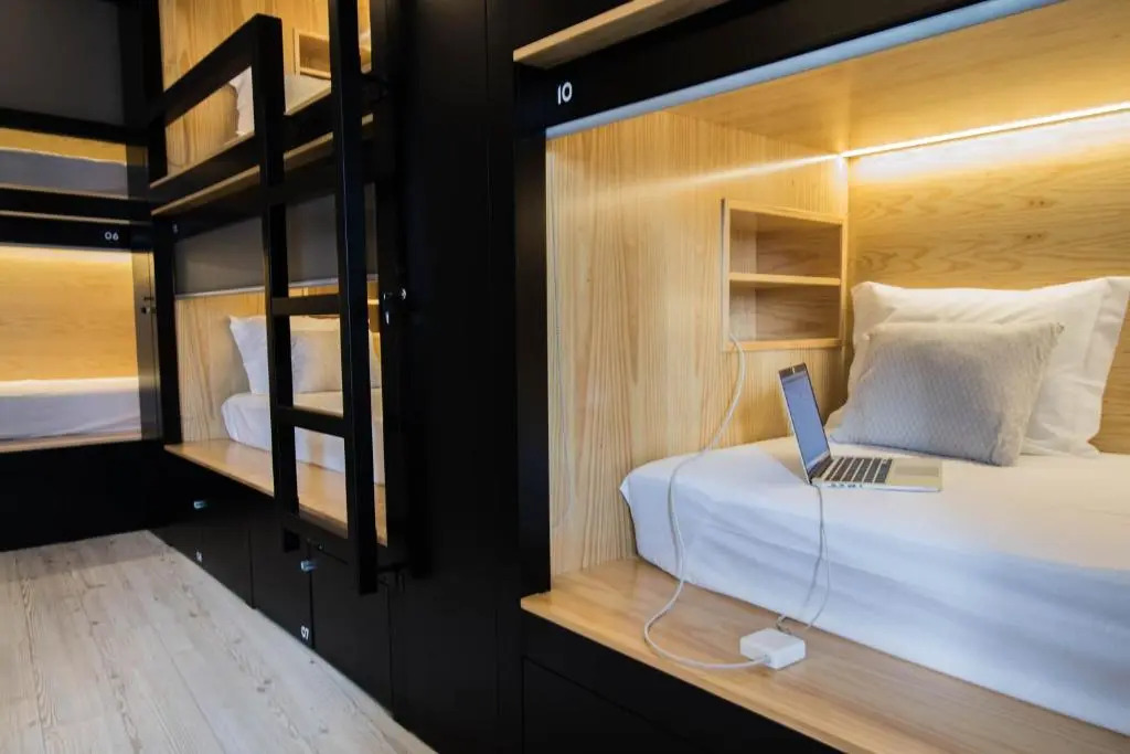 GiG Capsule Hostel