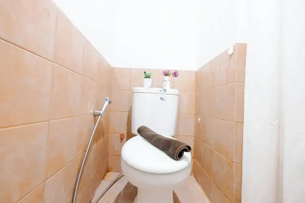 Neutral Tone 2Br At Green Pramuka City Apartment