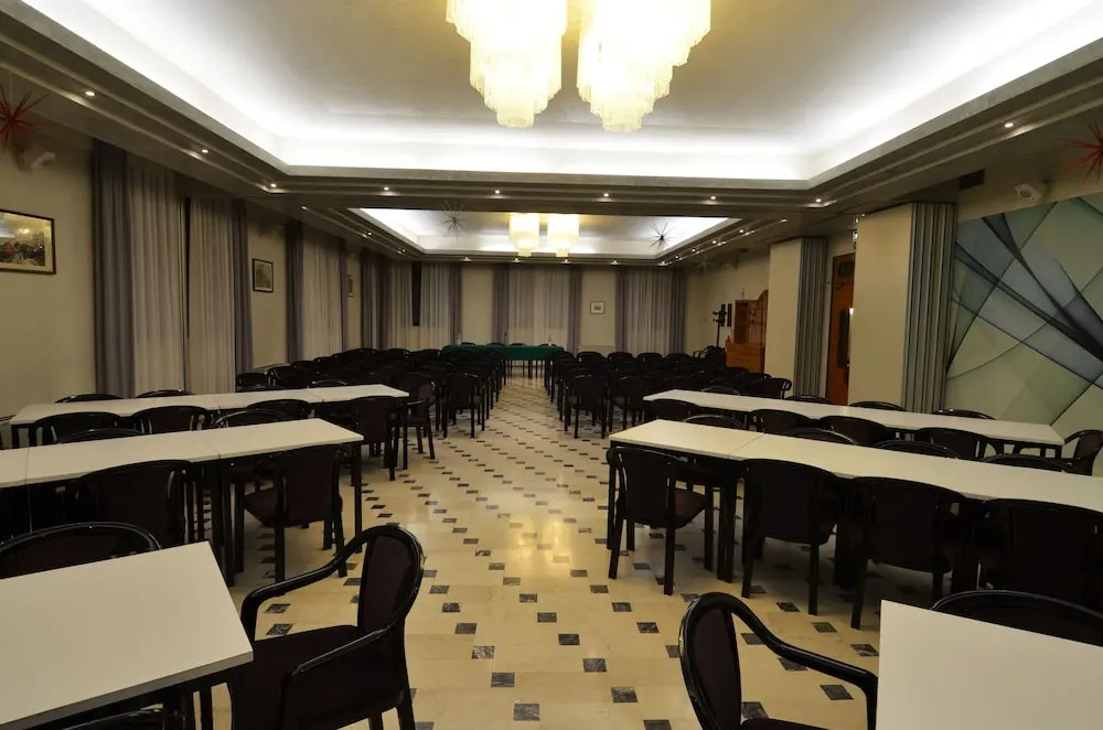 Hotel Oasi