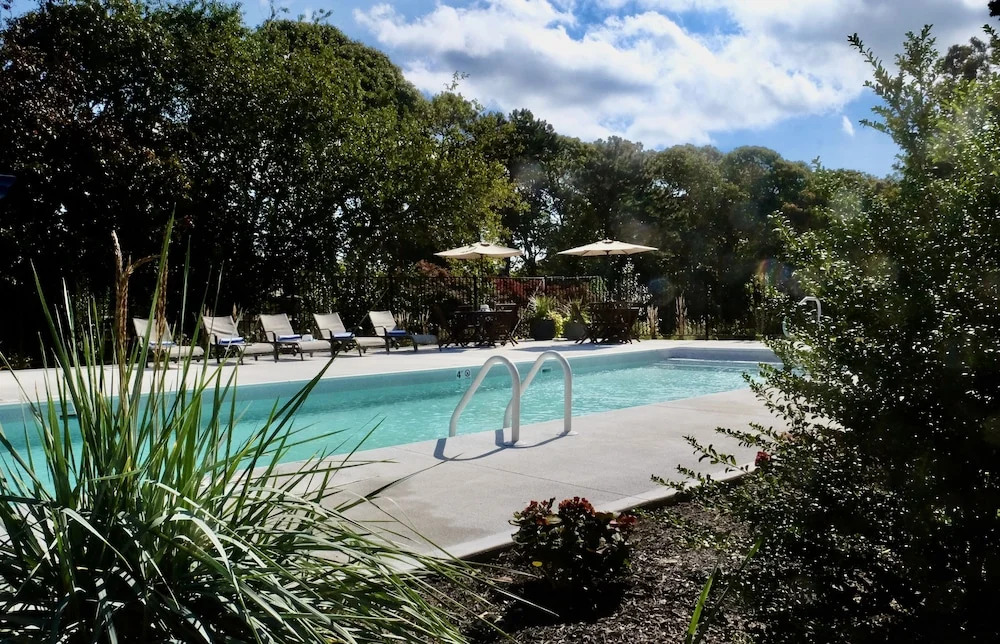 Veranda Cape Cod Family Resort