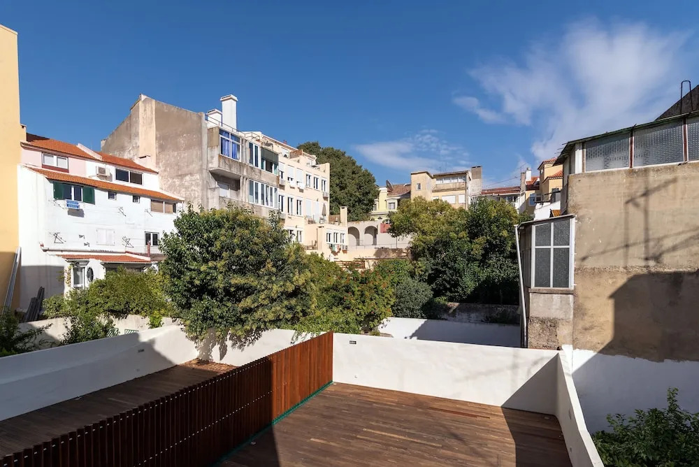 Portuguese Modern Style Flat