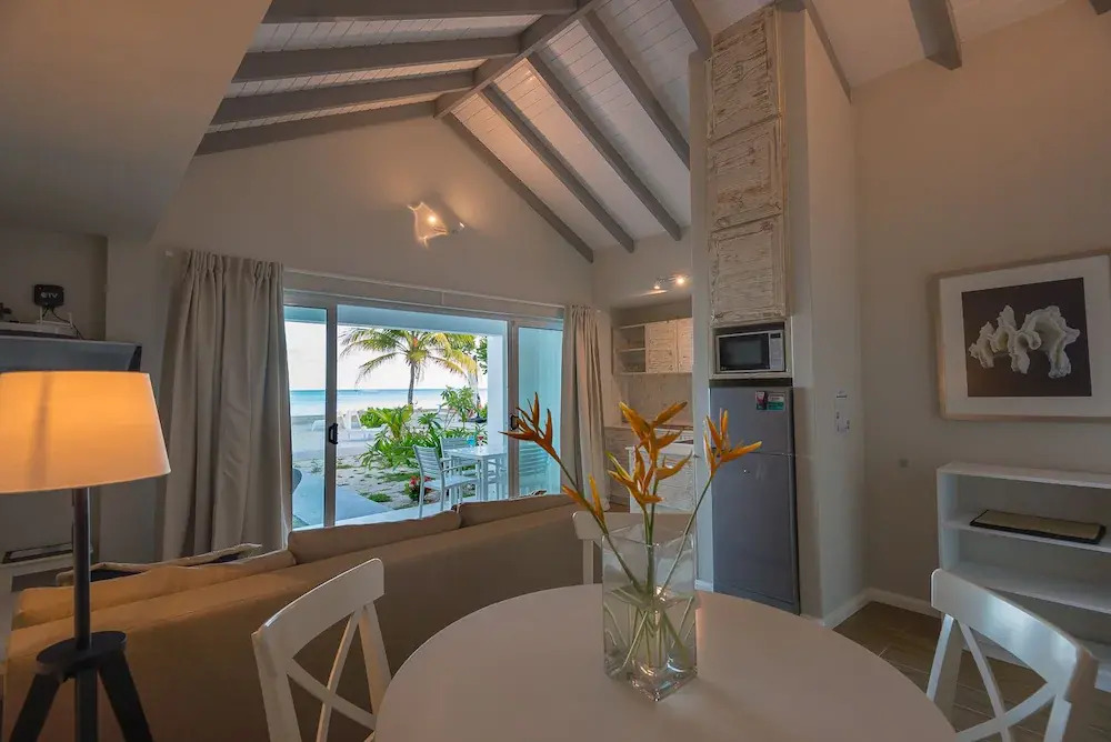 Le Nautique Beachfront Apartments