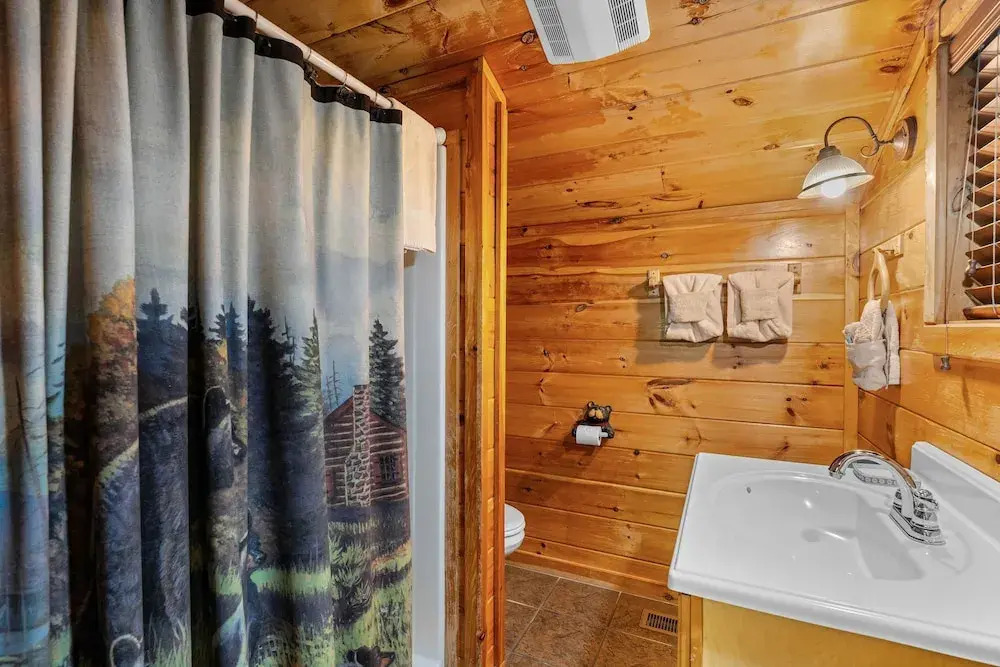 Caught Ya Peek'n 1 Bedroom Cabin by RedAwning