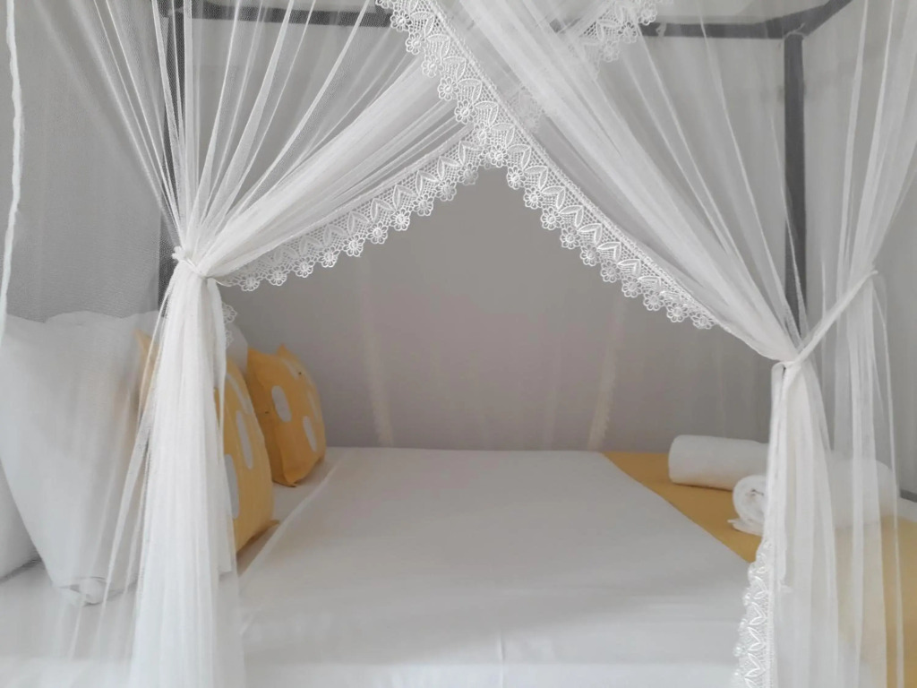 Apna Homestay Apartments