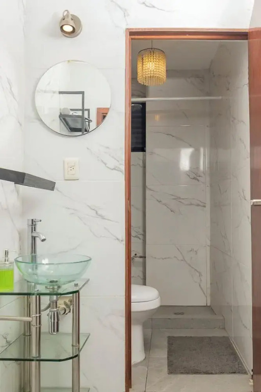Apt in Del Valle Great Location near WTC