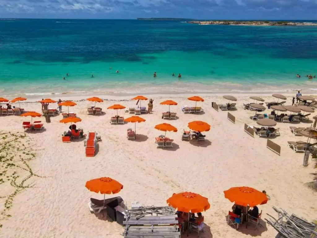 Ti Bo Paradise, 150m from Orient Bay Beach