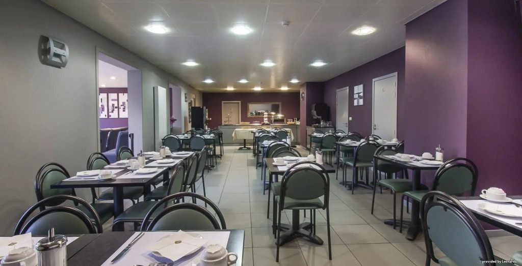 Ibis Styles Charleroi Airport Aero 44
